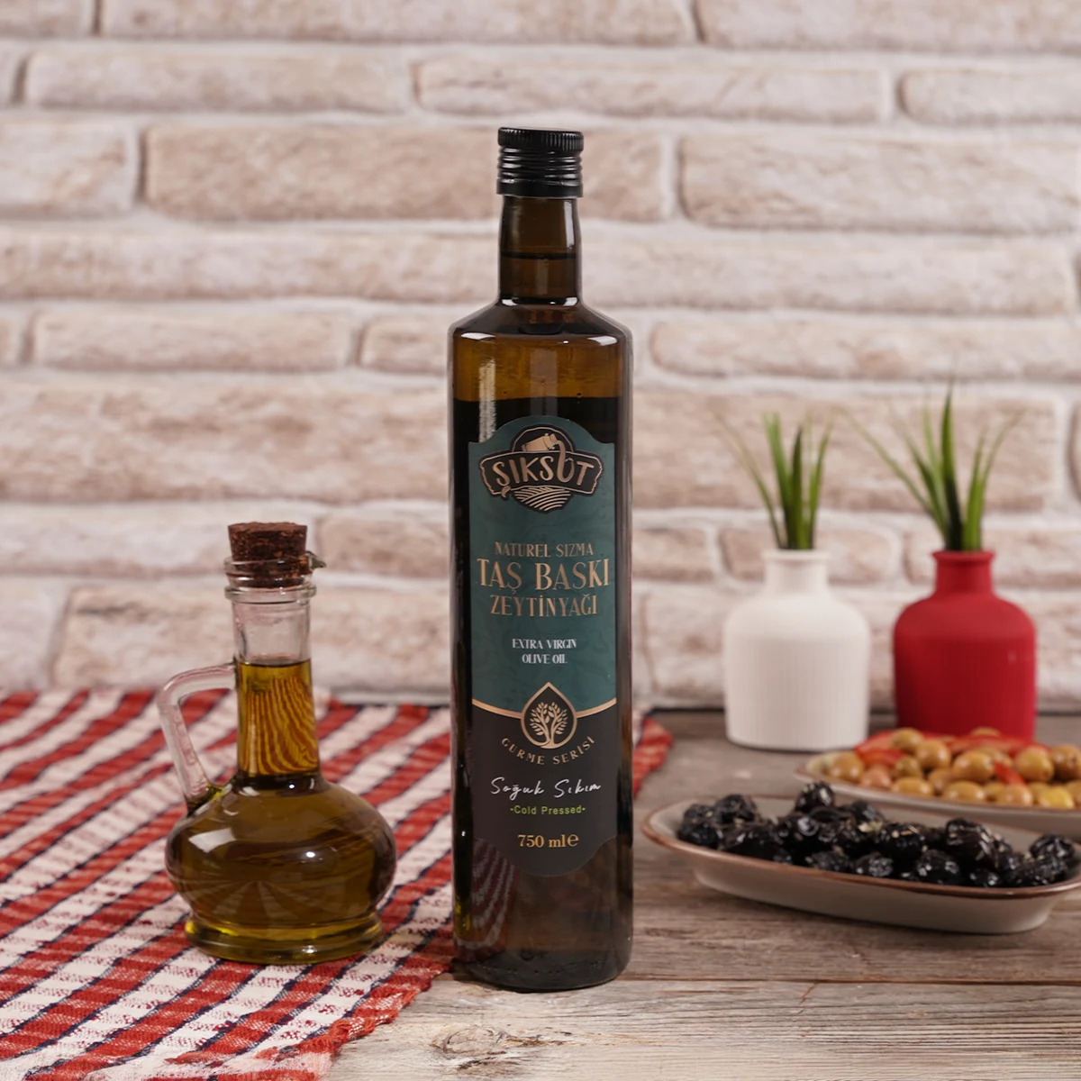 Natural Sızma Taş Baskı Zeytinyağı 750ml (Gurme Serisi)
